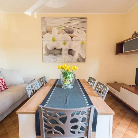 Via Dante アパート *